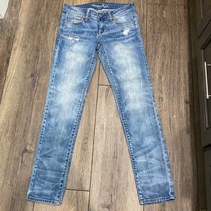 American Eagle distress jeans